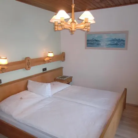 招待所 Haus Breitstein 阿布特瑙